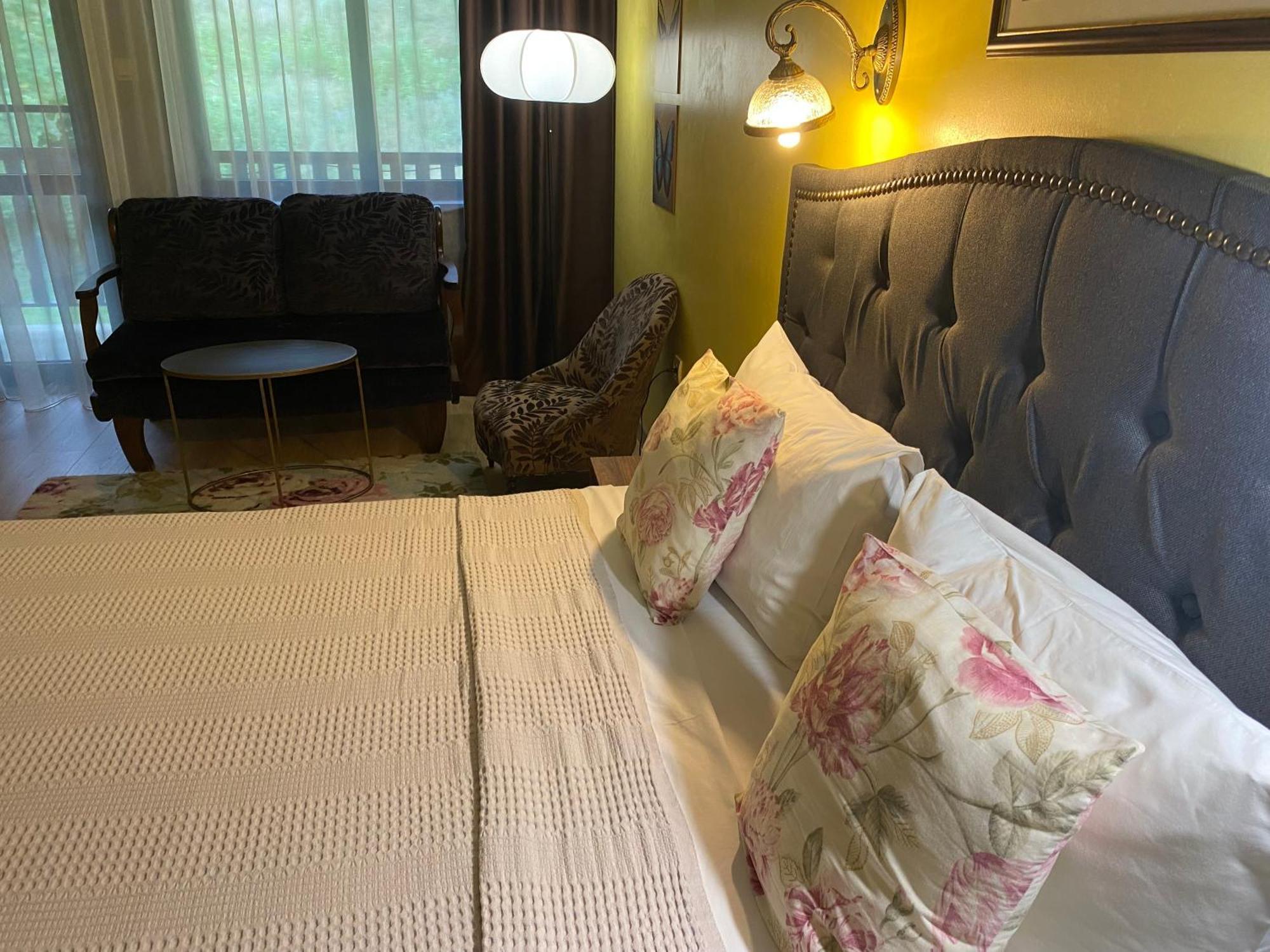 Park Hotel Fairy Chiflik Eksteriør billede
